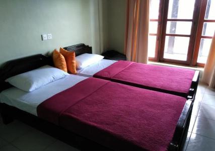 Lake View Holiday Resort - 3