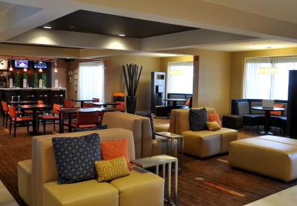 Courtyard by Marriott Nashville at Opryland - 23