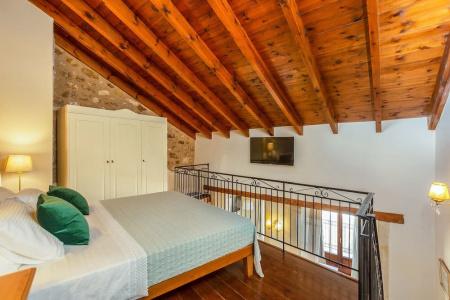 Phaedra Suites - 90
