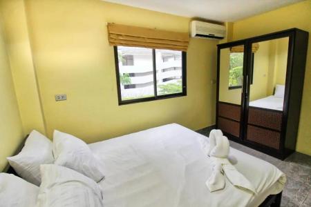 Phratamnak Inn - 100 meter from Beach - 30