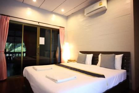 Marina hut guest house - 26