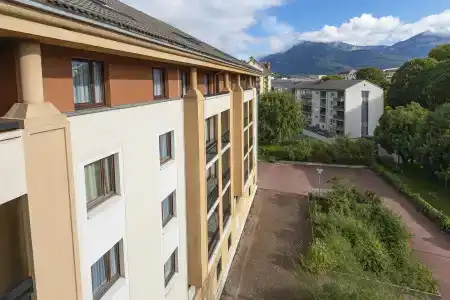 Kyriad Chambéry Centre - Hôtel et Résidence - 0