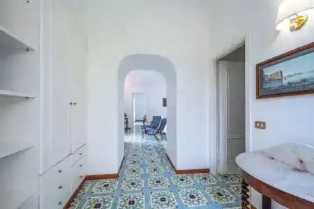 Belvedere - 158