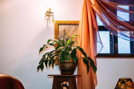 Antique House - 27