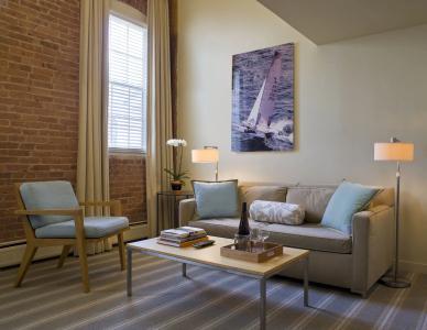Mill Street Inn - 2