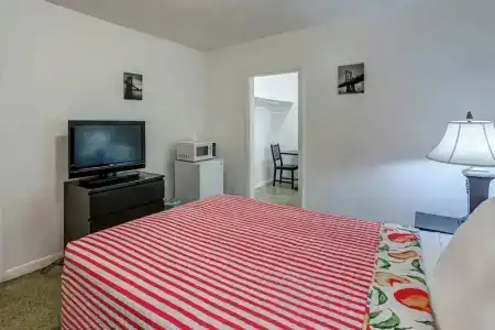 Green Seas Motel - 24