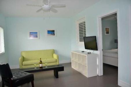 Hollywood Beachside Boutique Suite - 47