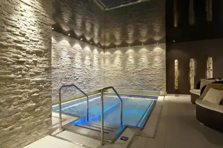 Europe & Spa - 13