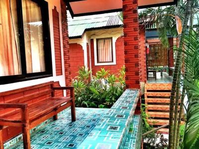 Lanta Queen Resort - 8