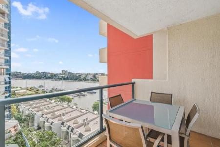 Central Dockside - 116