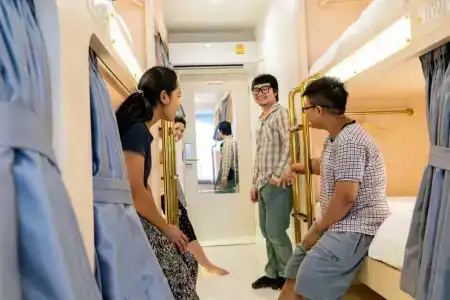 The Lol Elephant Hostel - 24