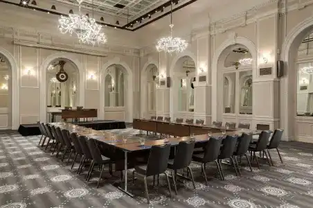 Hilton Paris Opera - 25