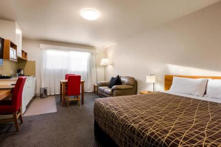 The Old Woolstore Apartment - 127