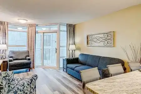 Carolinian Beach - 290