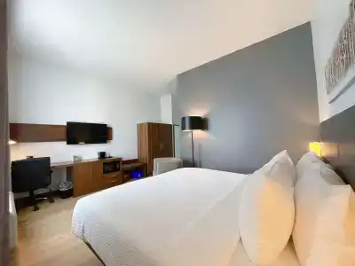 Quality Inn - 30