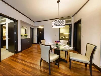Ascott - 30