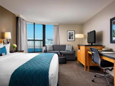 Inn at Laurel Point - 11