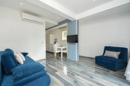 Sea Point Apart Tivat - 1