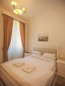 Conte & Restaurant - 120