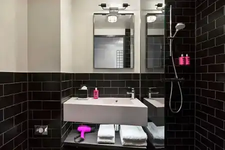 Moxy Frankfurt Airport Kelsterbach - 48