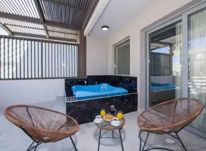 xSuites - 20