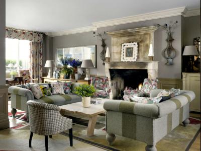 Charlotte Street, Firmdales - 2