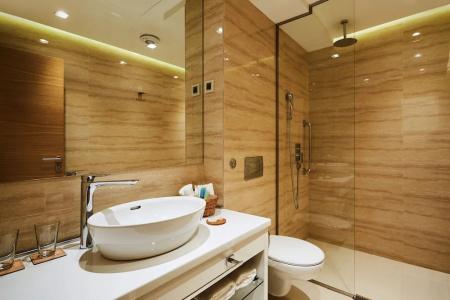 One Luxury Suites - 36