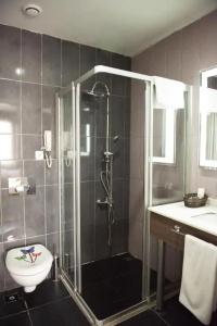 Adana City Boutique - 41