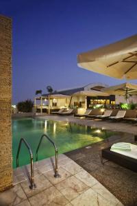 Novotel Suites Dubai Mall of the Emirates - 29