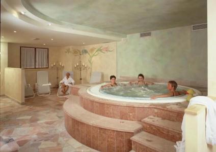 Garni Arnica ***S - 23