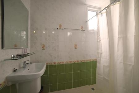 Gold Airport Suites - 8