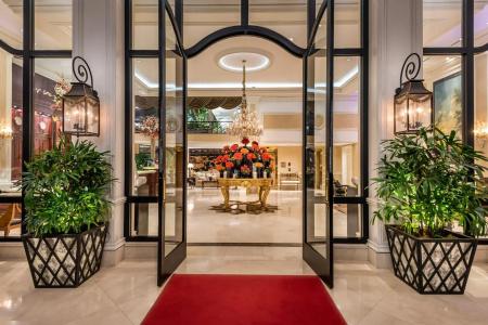 Beverly Hills Plaza & Spa - 11