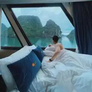 Le Theatre Cruises - Wonder on Lan Ha Bay - 1