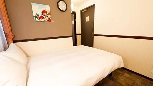 Toyoko Inn Shin-Osaka Chuo-guchi Honkan - 29