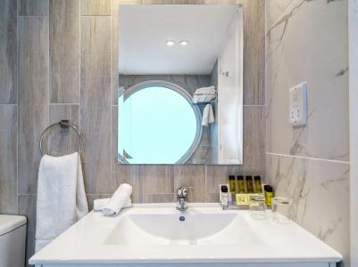 Leonardo Plaza Cypria Maris Beach & Spa - 86