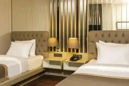 The City Suites - 4