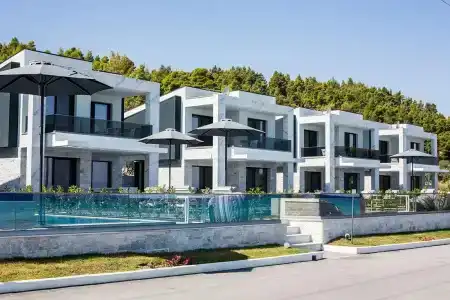 Crystal villas & suites - 6