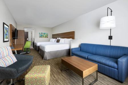 Holiday Inn Express & Suites-Yosemite Park Area, an IHG - 3