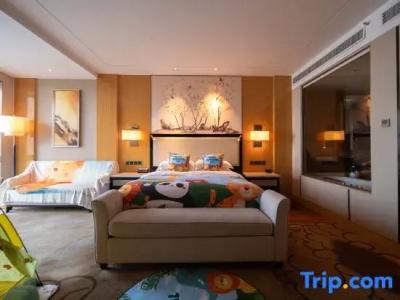 Hilton Wuhan Riverside - 38