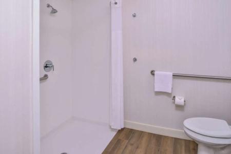 Hampton Inn Eugene - 42