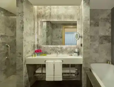 DoubleTree by Hilton Manisa - 7