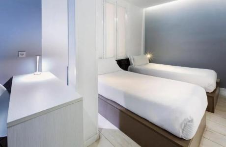 B&B Madrid Centro Fuencarral 52 - 50