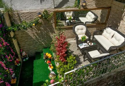 Royan Suites - 35