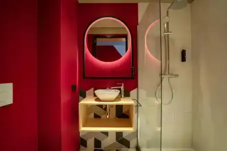 Via Suites - 17