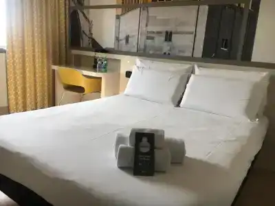 b&b - 36