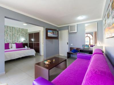 eó Suite Jardin Dorado - 8