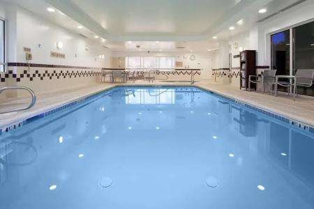 SpringHill Suites Portland Airport - 12