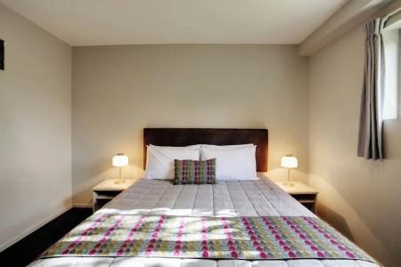 Ellerslie Palms - 45