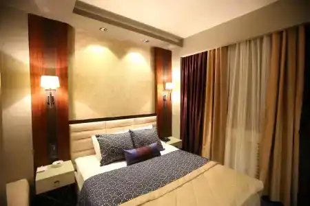 Prestige - 32