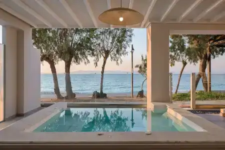 Villa Di Mare Seaside Suites - 33